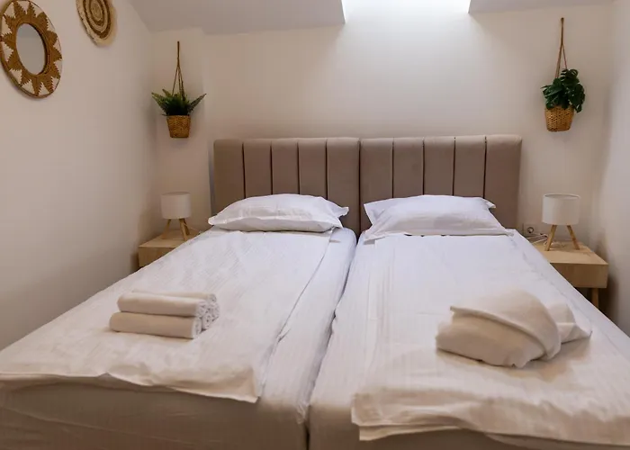 Apartment Urban Nest