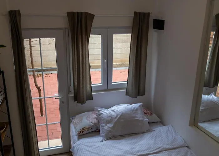 Apartment Urban Nest