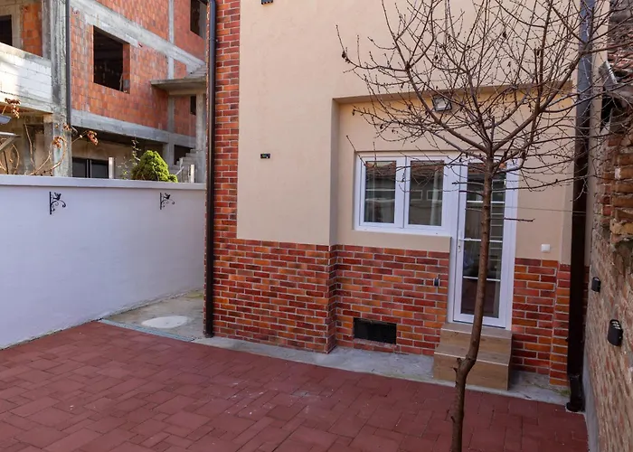 Urban Nest Apartment Nis